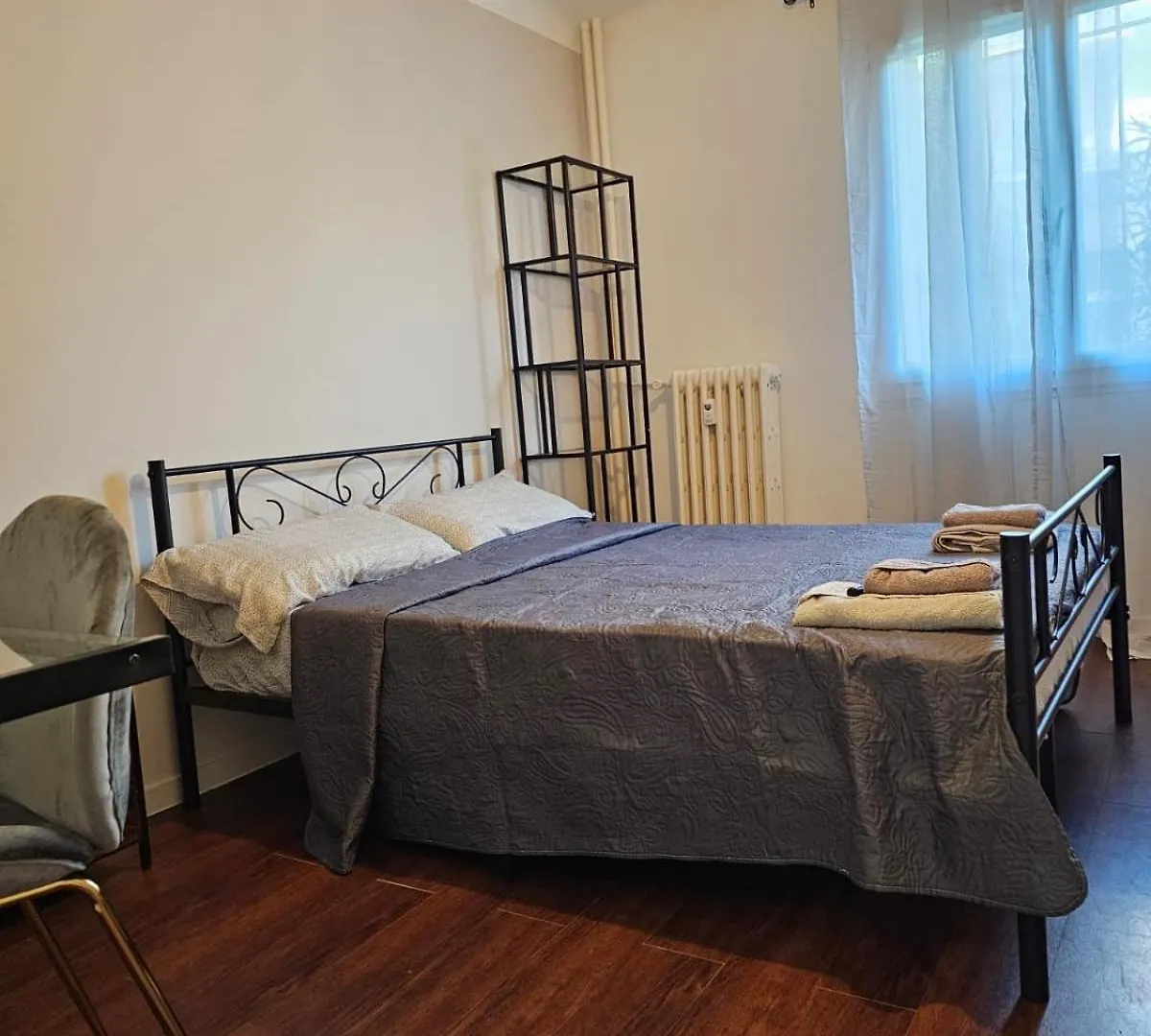 Appartement Proche Aeroport Nicea 0*,  Francja