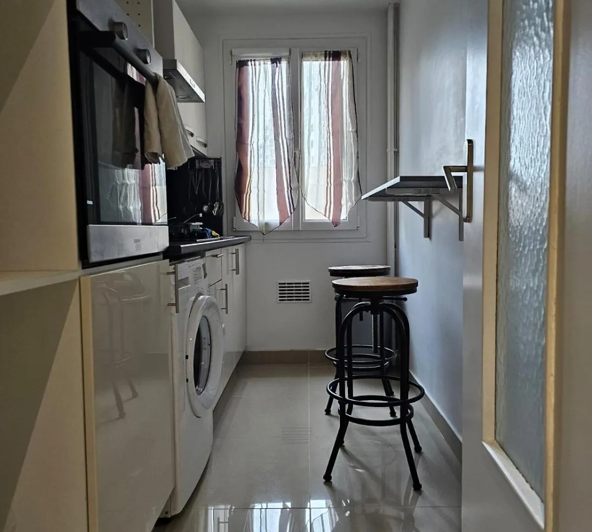 Appartement Proche Aeroport Nicea Apartament